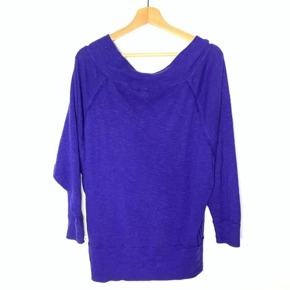 Free people We the free sweater size SP - Picture 2 of 9